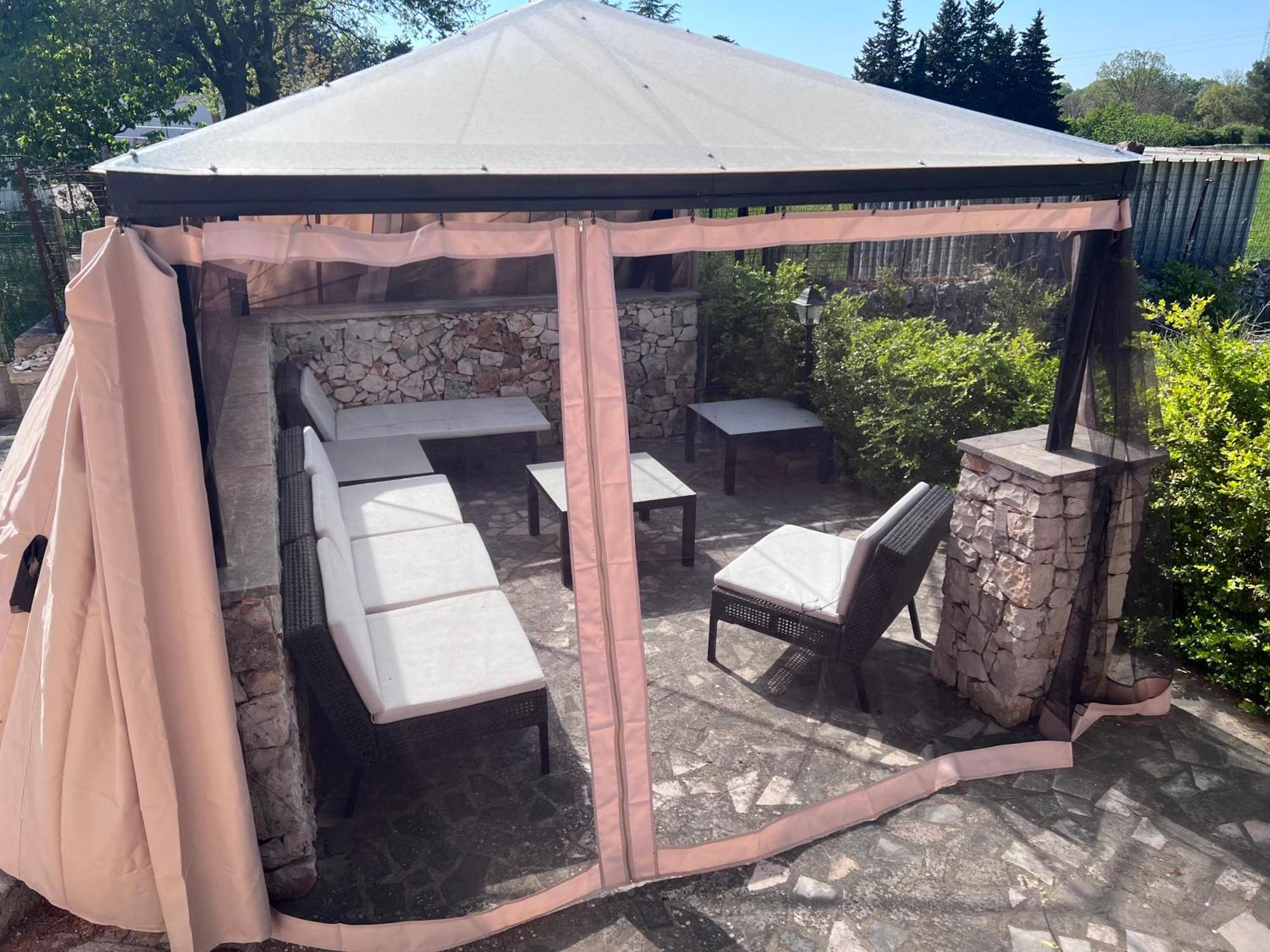 Villa L'Ottagono Con Cucina Parcheggio Privato Telecamerizzato E Wifi Gioia Del Colle Eksteriør bilde
